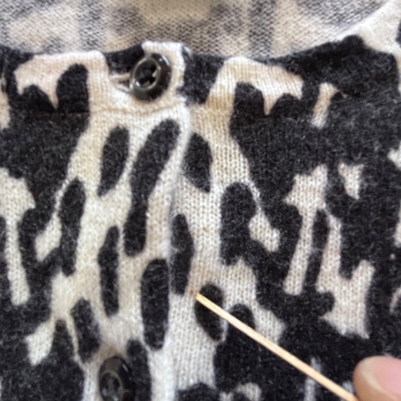 Lord & Taylor Cashmere button up crew neck cardigan size PM (fits smaller) - Picture 16 of 16